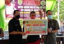 Pemdes Damparan Kembali Salurkan Dana BLTDD Covid-19