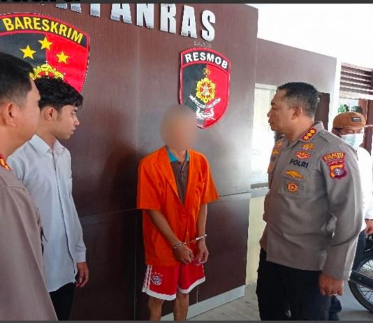 ‘EAS’ LELAKI YATIM PIATU SEHINGGA LABIL