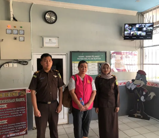 Kejari Barsel Tahan Kontraktor Alat Kesehatan Tahun 2018